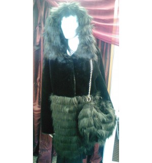 Donna by Donna Vinci